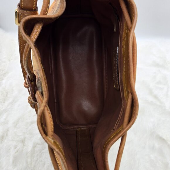 Alviero Classe Geo Classic bucket bag - Picture 9 of 14